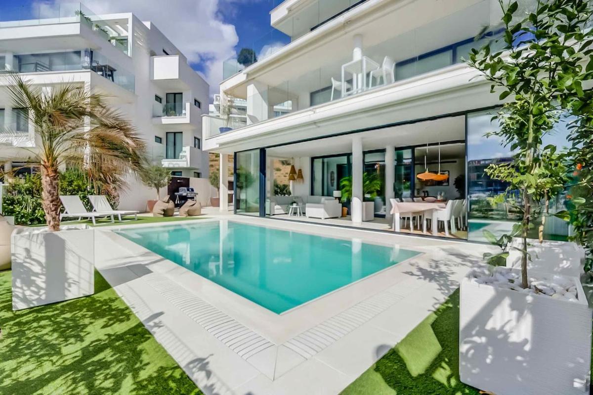 131 - Luxury With Private Pool And Views, El Higueron * Fuengirola